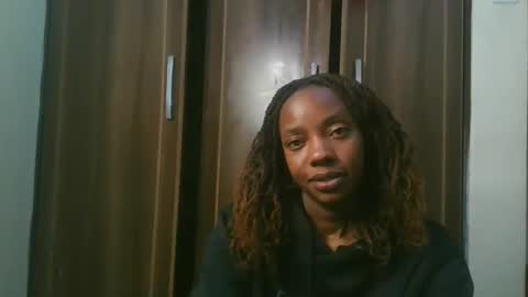 Snapshot of sexynanaa chatting on 03/01/26, 07:05 nanaa online show from 03/01/26, 07:05