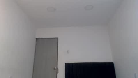 Natalia Duran online show from 04/22/26, 07:04