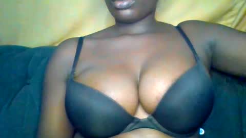 Snapshot of sexynatasha46 chatting on 01/11/25, 06:54 natasha online show from 01/11/25, 06:54