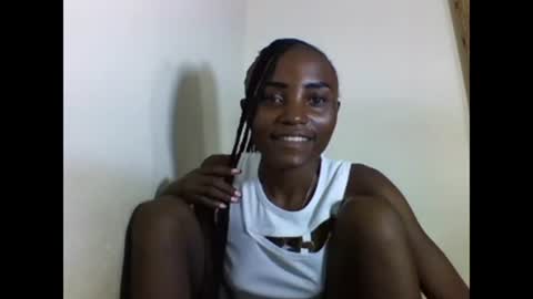 Snapshot of sexyneedle22 chatting on 03/04/25, 05:13 VIVIAN online show from 03/04/25, 05:13