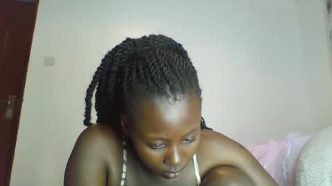 Snapshot of sexypamm chatting on 06/18/26, 06:34 sexypamm online show from 06/18/26, 06:34