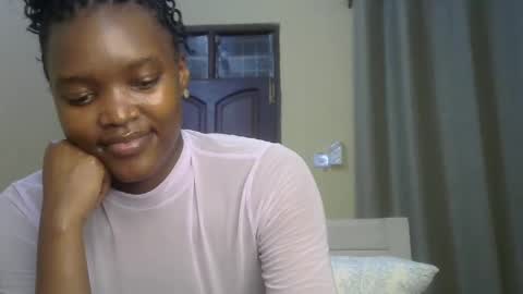 Snapshot of sexypetite_lee chatting on 01/05/25, 04:58 Lee online show from 01/05/25, 04:58