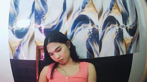 sexypetiteraine online show from 04/25/26, 02:25