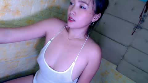 Snapshot of sexypinaymiya chatting on 01/07/25, 03:35 Miyah online show from 01/07/25, 03:35