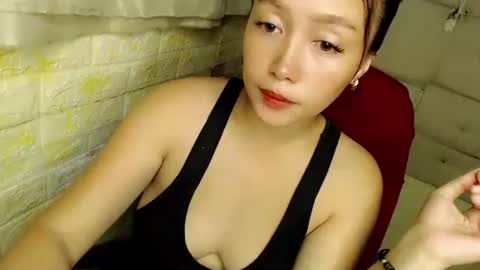 Snapshot of sexypinaymiya chatting on 09/22/25, 04:58 Miyah online show from 09/22/25, 04:58