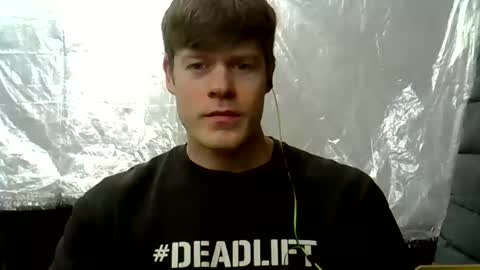 Snapshot of sexypornhot chatting on 12/09/24, 06:34 Erikson online show from 12/09/24, 06:34