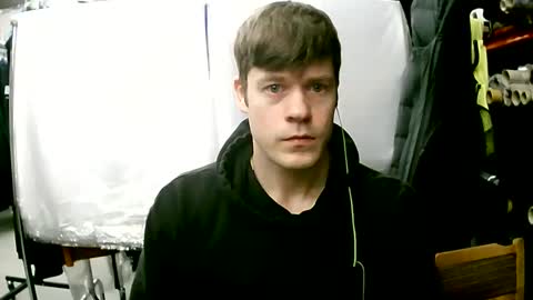 Snapshot of sexypornhot chatting on 03/07/25, 06:46 Erikson online show from 03/07/25, 06:46