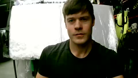 Snapshot of sexypornhot chatting on 09/11/25, 04:56 Erikson online show from 09/11/25, 04:56