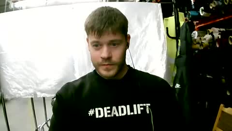 Snapshot of sexypornhot chatting on 10/22/25, 05:30 Erikson online show from 10/22/25, 05:30