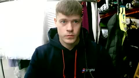 Snapshot of sexypornhot chatting on 03/27/26, 06:30 Erikson online show from 03/27/26, 06:30