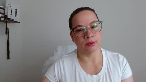 Snapshot of sexypsychologist chatting on 01/19/25, 12:50 Sexy Psychologist online show from 01/19/25, 12:50