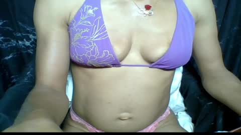 Snapshot of sexypussy000 chatting on 05/05/26, 01:46 sexypussy000 online show from 05/05/26, 01:46
