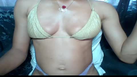 Snapshot of sexypussy000 chatting on 05/14/26, 11:17 sexypussy000 online show from 05/14/26, 11:17