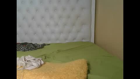 queenivy online show from 11/07/25, 06:41