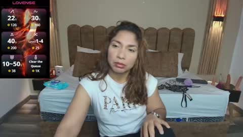 Snapshot of sexyrachel_ chatting on 10/14/25, 12:06 R A C H E L online show from 10/14/25, 12:06