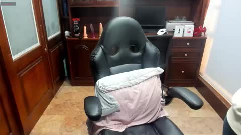 R A C H E L online show from 11/03/25, 12:06