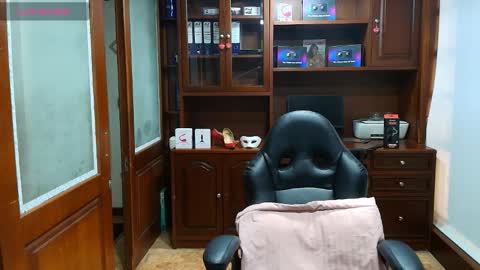 R A C H E L online show from 12/19/25, 12:12