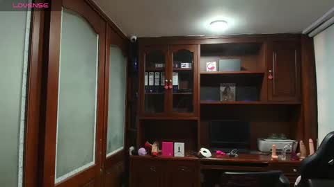 R A C H E L online show from 01/06/26, 12:09