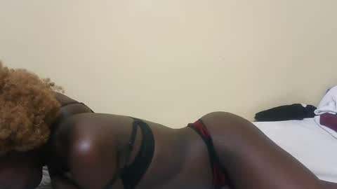 Snapshot of sexyranny chatting on 02/19/25, 12:25 ranny online show from 02/19/25, 12:25