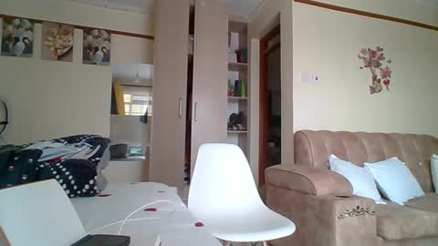 Snapshot of sexyreddebony chatting on 12/27/24, 09:28 sexyreddebony online show from 12/27/24, 09:28