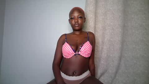 Snapshot of sexyrops chatting on 06/07/26, 03:10 sexyrops online show from 06/07/26, 03:10