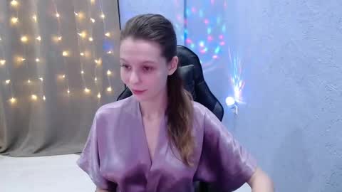 Snapshot of sexyru_coup1e chatting on 02/23/25, 03:18 Sofi Smile online show from 02/23/25, 03:18