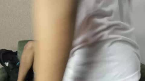 Snapshot of sexys_boys18 chatting on 01/21/25, 08:43 MATIAS-18 THIAHO -18 MAX-19 NICOKALY-19 CAIN-19 MOD ESTEBAN online show from 01/21/25, 08:43