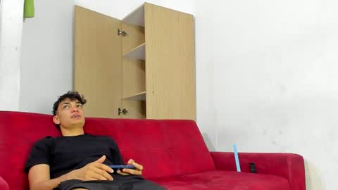 Snapshot of sexys_boys18 chatting on 06/21/26, 03:25 MATIAS-18 THIAHO -18 MAX-19 NICOKALY-19 CAIN-19 MOD ESTEBAN online show from 06/21/26, 03:25