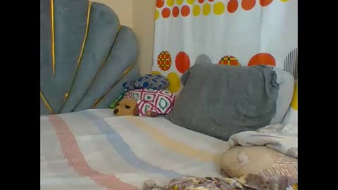 SARAH online show from 05/14/26, 10:44