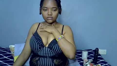 Snapshot of sexyshazy1 chatting on 07/15/26, 08:03 sexyshazy1 online show from 07/15/26, 08:03