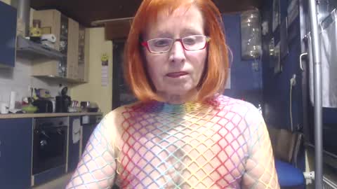 Snapshot of sexysilvie3112 chatting on 12/08/24, 02:52 Silvie online show from 12/08/24, 02:52
