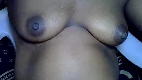 Snapshot of sexystella10 chatting on 06/04/26, 08:31 Stella online show from 06/04/26, 08:31