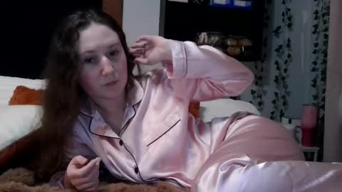 sexystephanie04 online show from 09/28/25, 03:45