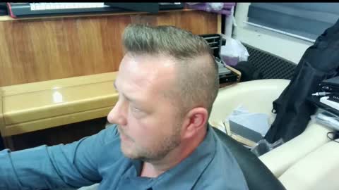 Snapshot of sexysteve80 chatting on 09/29/25, 09:19 sexysteve80 online show from 09/29/25, 09:19