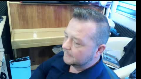 Snapshot of sexysteve80 chatting on 10/07/25, 10:12 sexysteve80 online show from 10/07/25, 10:12