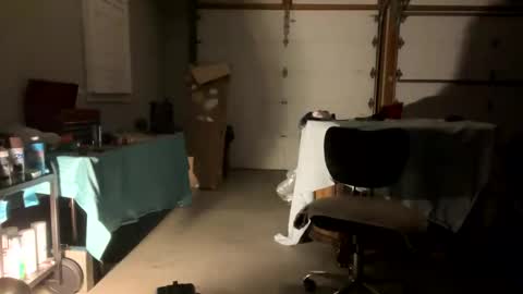 Snapshot of sexytsmstars chatting on 10/26/25, 07:36 Smooth bi guy online show from 10/26/25, 07:36