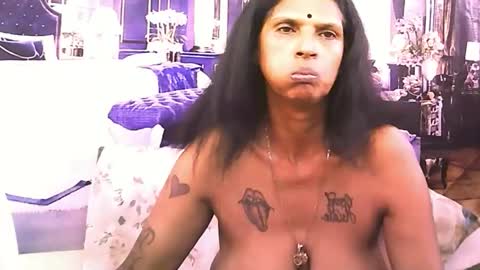 sexyva4u2luv online show from 10/29/25, 07:21