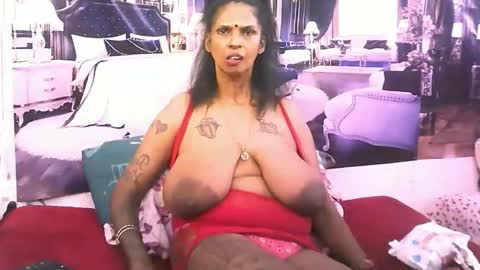 sexyva4u2luv online show from 12/16/25, 09:31