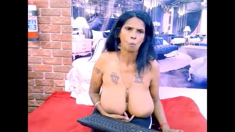 sexyva4u2luv online show from 03/25/26, 07:03