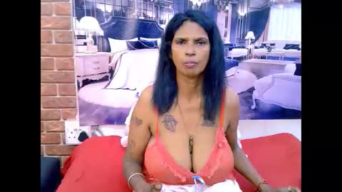 Snapshot of sexyva4u2luv chatting on 05/03/26, 05:19 sexyva4u2luv online show from 05/03/26, 05:19