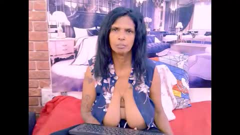 Snapshot of sexyva4u2luv chatting on 05/07/26, 06:57 sexyva4u2luv online show from 05/07/26, 06:57