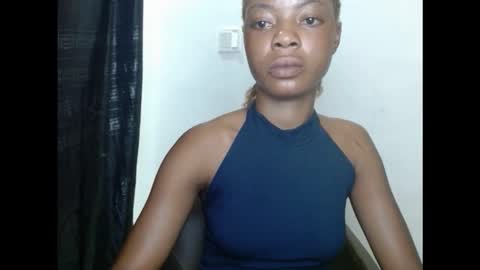 sexyxpeach online show from 11/02/25, 02:30