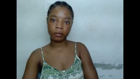 Snapshot of sexyxpeach chatting on 06/12/26, 03:44 sexyxpeach online show from 06/12/26, 03:44