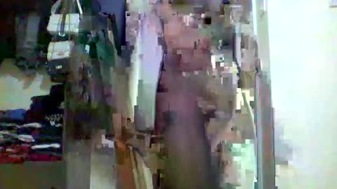 Snapshot of sexyy_tiny chatting on 12/08/24, 05:55 Mel online show from 12/08/24, 05:55