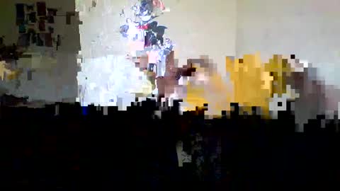 Snapshot of sexyy_tiny chatting on 02/28/25, 09:47 Mel online show from 02/28/25, 09:47