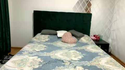 Sexycouple online show from 04/16/26, 03:35