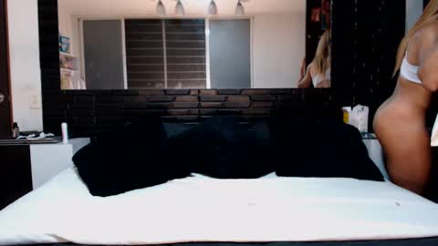 Snapshot of sexyycutedoll chatting on 01/30/25, 01:55 sexyycutedoll online show from 01/30/25, 01:55