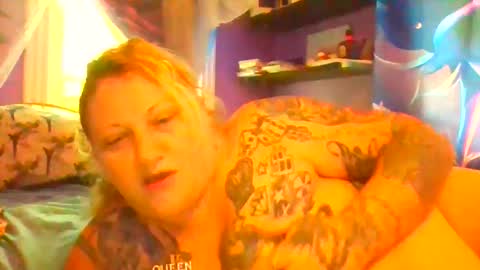 Snapshot of sexyzanna69 chatting on 09/30/25, 06:57 SexyZannaRose69 online show from 09/30/25, 06:57
