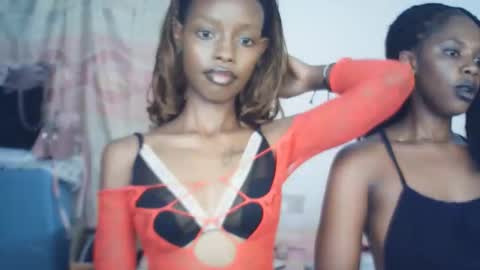 Snapshot of sexyzuriel chatting on 02/10/26, 04:49 sexyzuriel online show from 02/10/26, 04:49