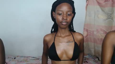 sexyzuriel online show from 04/23/26, 09:52